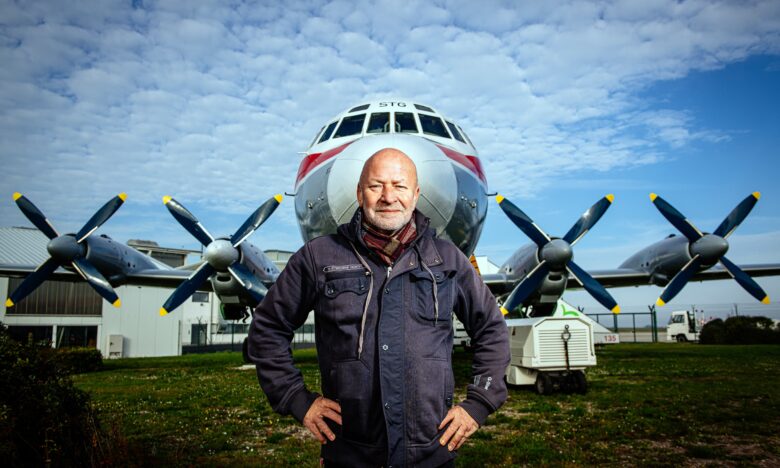 Erfurt: Fliegendes Klassenzimmer nimmt Gestalt an