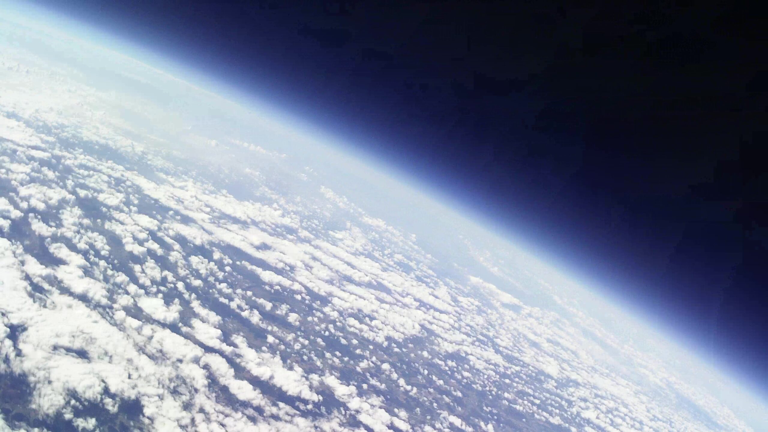 Jenaplanschule Erfurt: Schüler schicken Wetterballon in die Stratosphäre