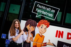 Mit dem Bus zur Fahrschule