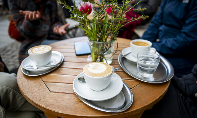 Auf eine Tasse Kaffee im...