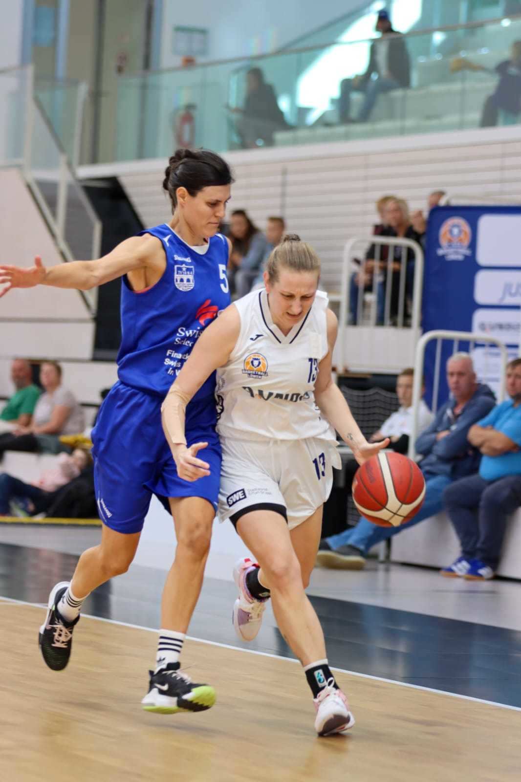 Bilder Basketball Löwinnen